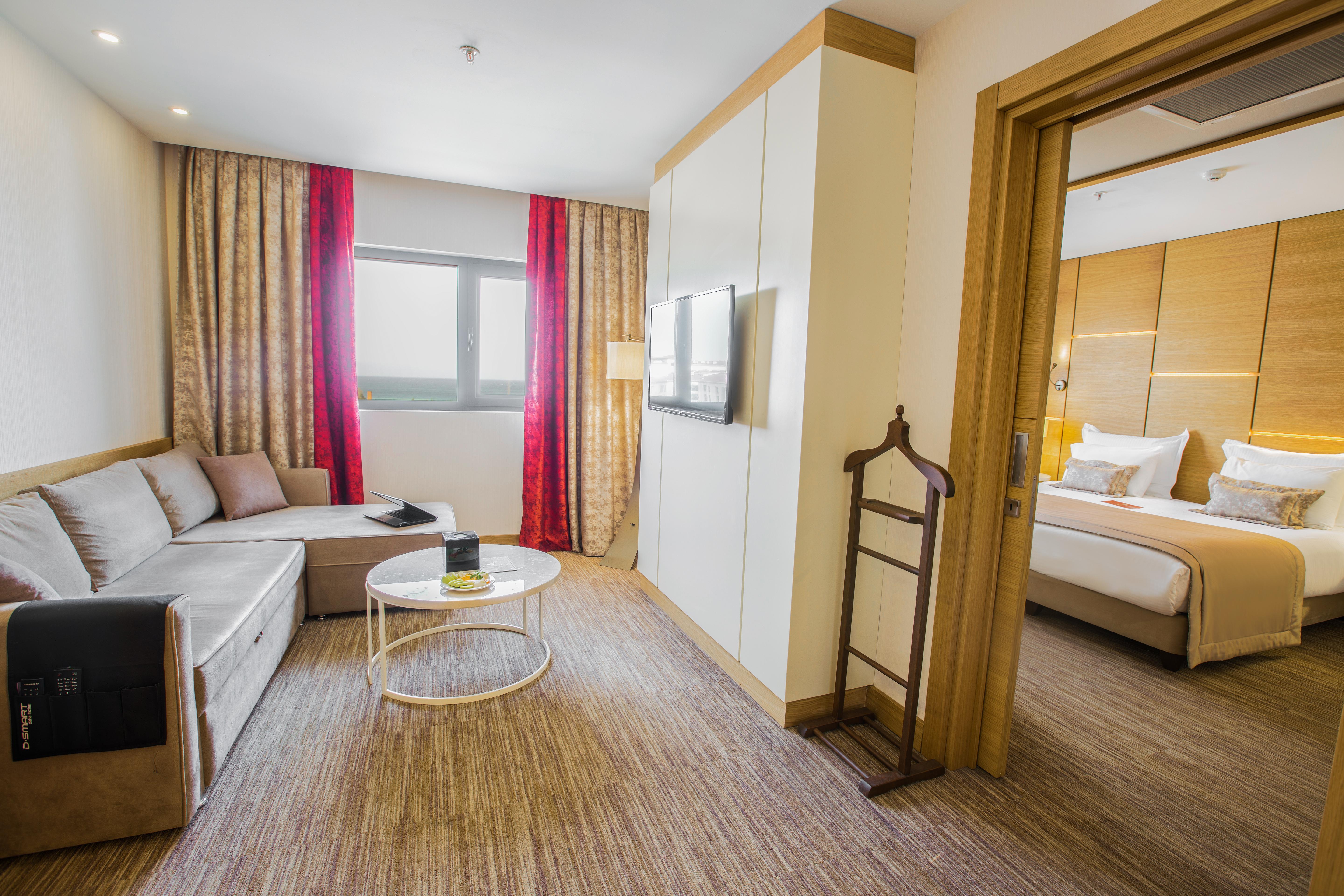 Kuhla Hotel Трабзон Екстериор снимка